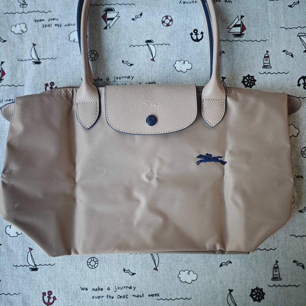 Longchamp Large Capacity Folding Tote Bag